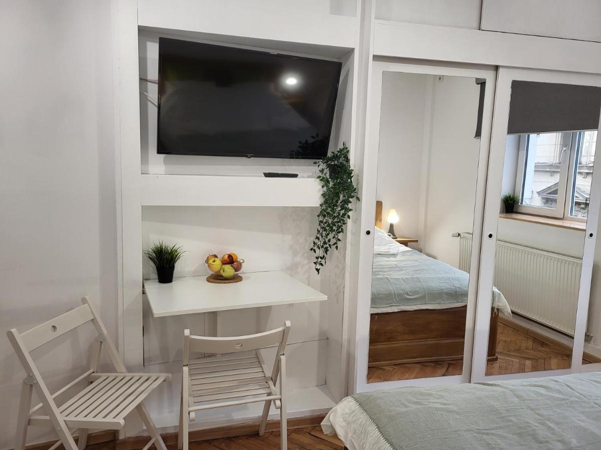 Cozy Old Town Apartments - Lipscani Bucureşti Eksteriør bilde